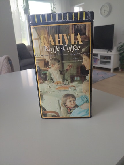 Nostalginen Pauligin kahvipurkki