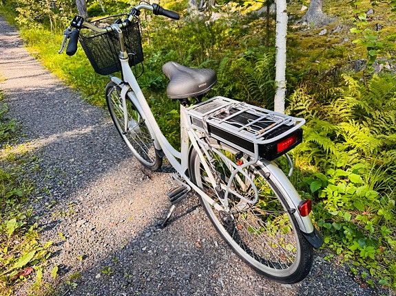 Siisti 28" Yosemite sähköpyörä – juuri kunnostettu akku (3 vaihdetta)