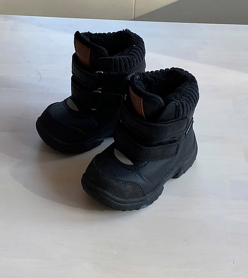 Nilkkurit välikausi/talvi 22 Mino
