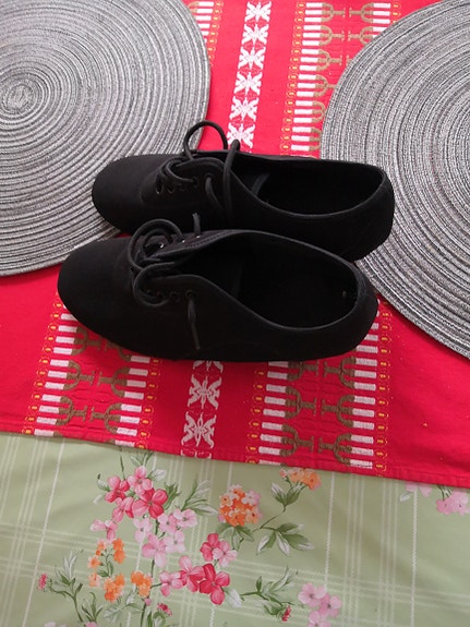 (Tanssi) treeni kengät koko 40-41