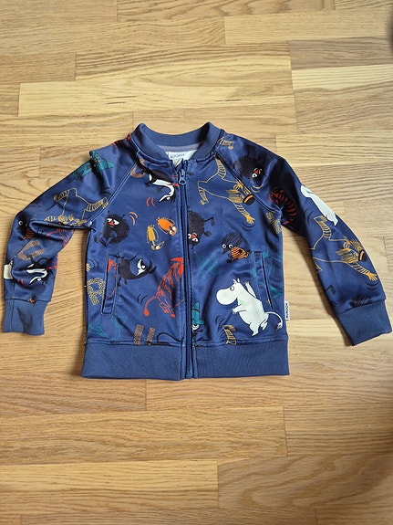 Moomin paita/takki vetoketjulla 110
