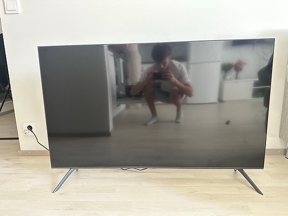 Samsung UE50AU7105KXXC 50" LED-televisio musta