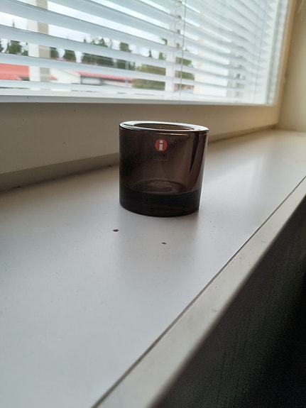 Iittala Kivi tuikkukippo ruskea