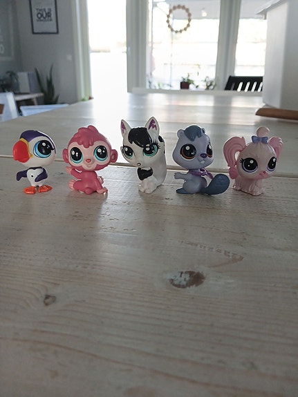 5 kpl Littlest Pet Shop-figuureja