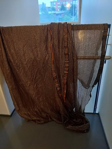 IKEA ruskea verho / paneeliverho