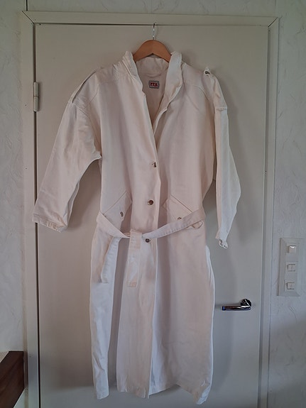 P.T.A.-merkkinen pitkä valkoinen takki (one size)