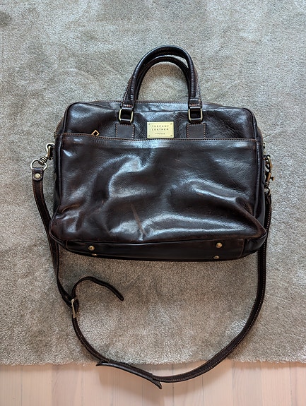 Miesten nahkalaukku töihin tuscany leather