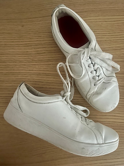 FitFlop valkoiset nahkaiset tennarit