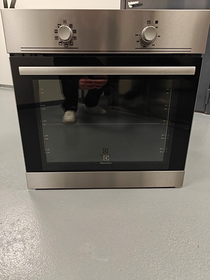 Electrolux kalusteuuni rosteri