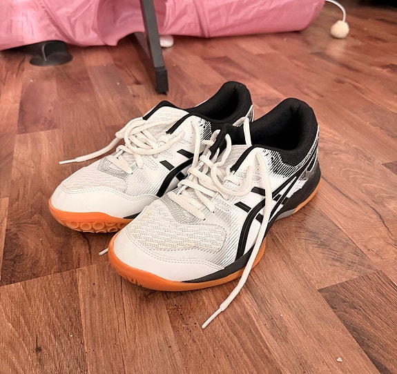 Naisten Asics GEL-ROCKET 9 sisäpelikengät