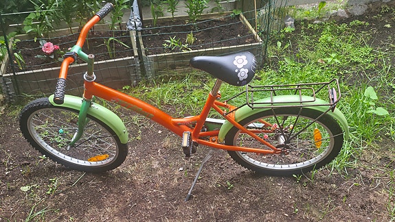 20" nuorten pyörä