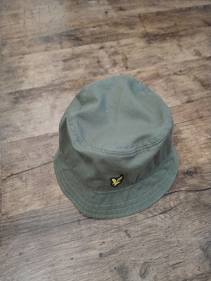 lyle Scott hattu