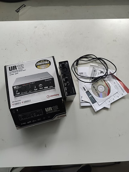 Steinberg UR12 USB-äänikortti