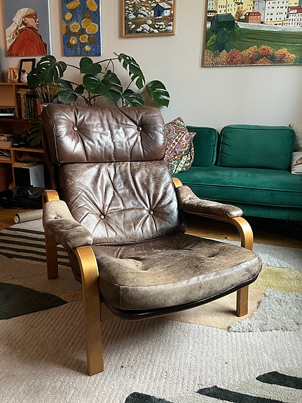 Retro nojatuoli