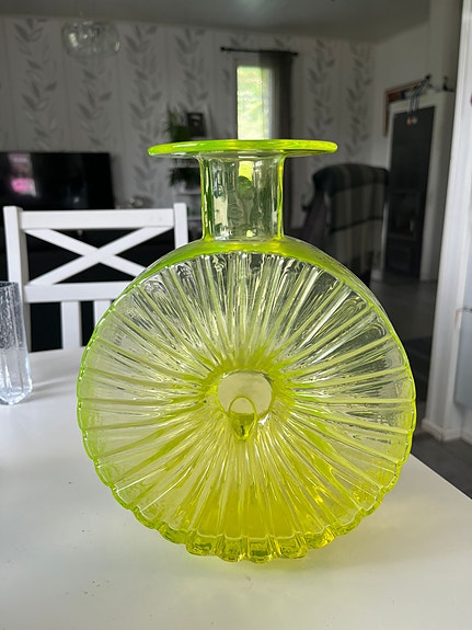 Riihimäen Lasin aurinkopullo keltainen 3/4