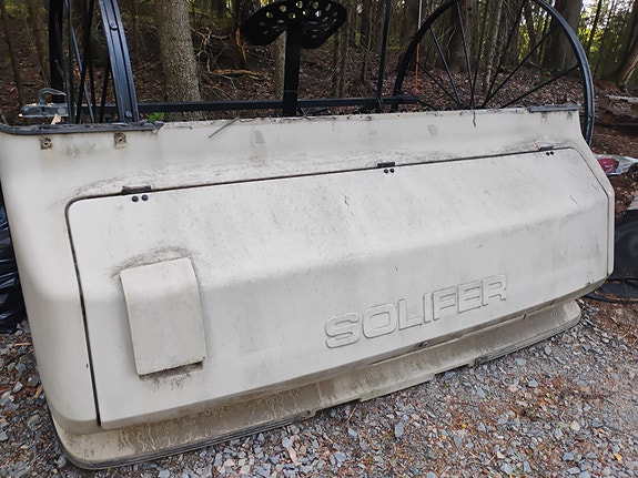 Solifer matkailuvaunun etulaatikko