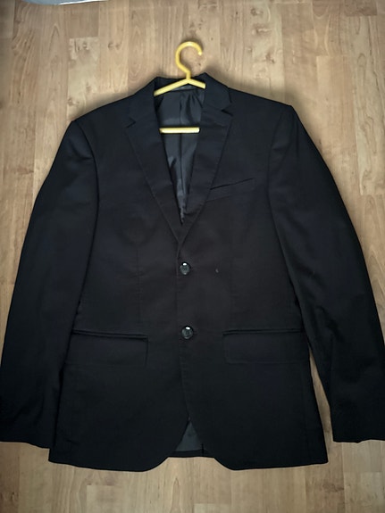H&M slim fit poikien puku koko 46 musta