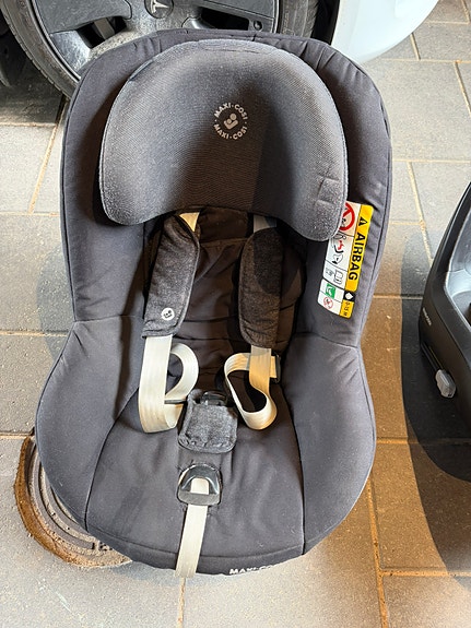Maxi cosi pearl smart ja telakka