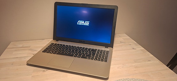 Asus Vivobook X540Y