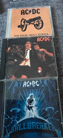 AC/DC  CD-levyt