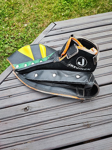 Lasten pesäpalloräpylä
