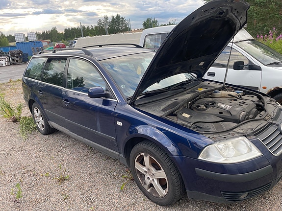 Volkswagen Passat 1.9tdi farmari varaosiksi