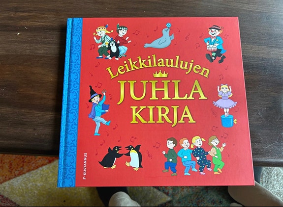 Leikkilaulujen juhlakirja