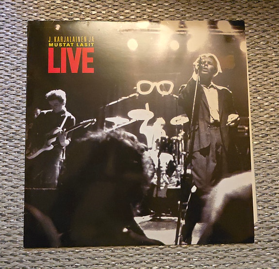 J. Karjalainen ja Mustat Lasit - Live LP-levy