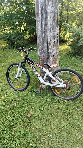 Scott Voltage YZ 24" – Varaosiksi tai kunnostettavaksi