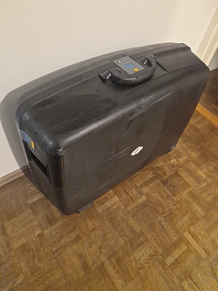 Delsey matkalaukku