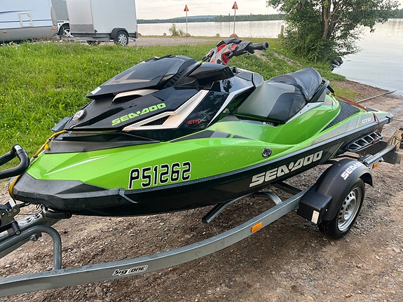 VUOKRATAAN Turbo Sea-Doo 230hp