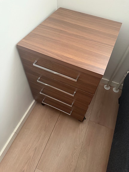 Ikea lipasto