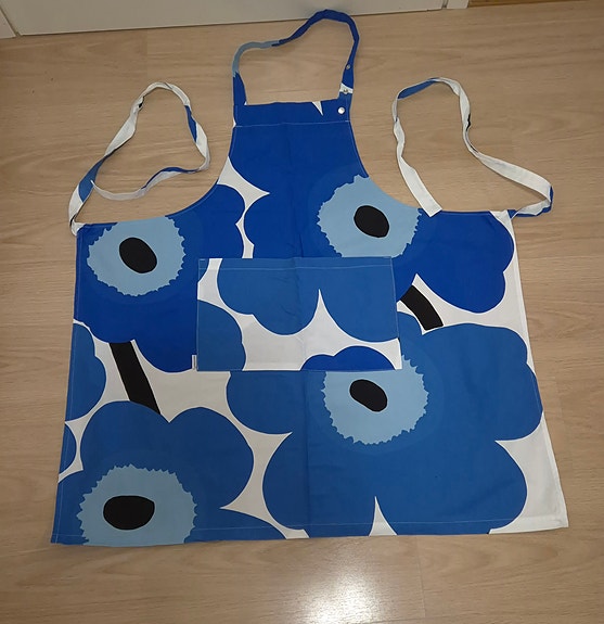 💙 Marimekko Unikko esiliina
