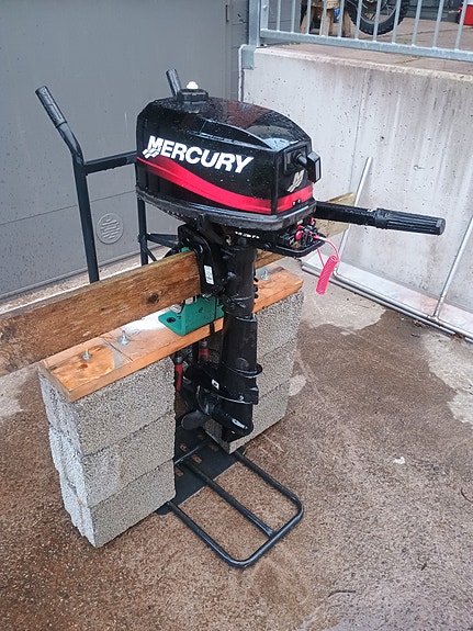 Perämoottori mercury 4hv