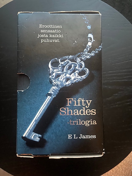 E L James Fifty Shades -trilogia suomeksi