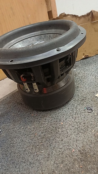 autohifiä