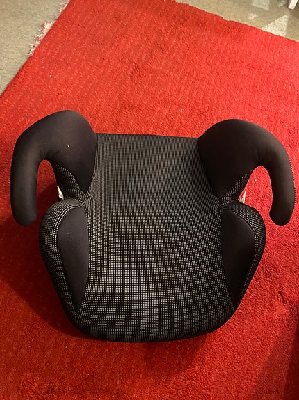 Turvaistuin 15-36kg