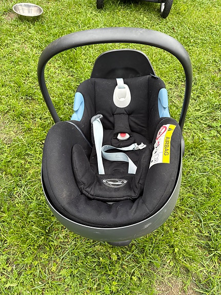 Cybex Aton M