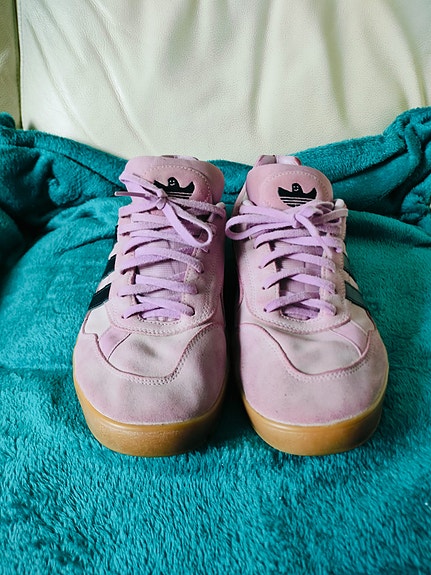 Adidas Aloha Super x Mark Gonzales "One Black Eye" (Koko 44 2/3)