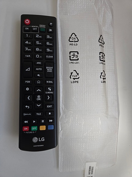 LG kaukosäädin uusi
