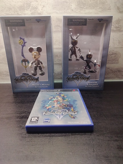 kingdom hearts 2 + 2 x avaamatonta figuuria