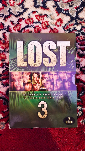 Lost kausi 3 DVD-boksi