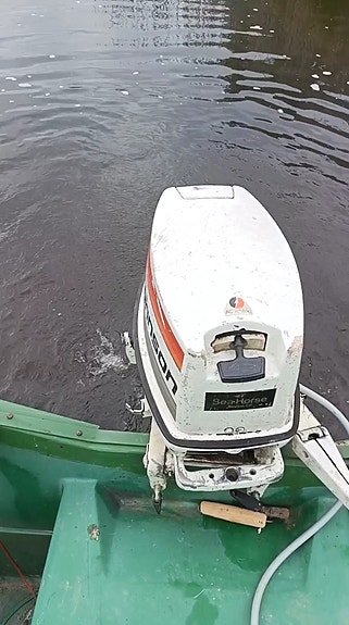 35 HP Johnsson. 20 HP kopalla. vm 82