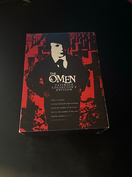 The Omen Ultimate Collector’s Edition DVD-boksi