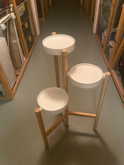 Ikea kukka pöytä/teline