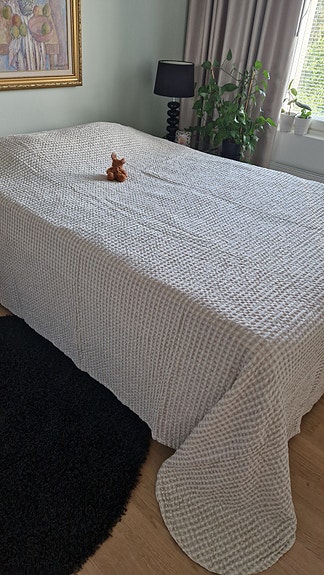 Iso päiväpeitto