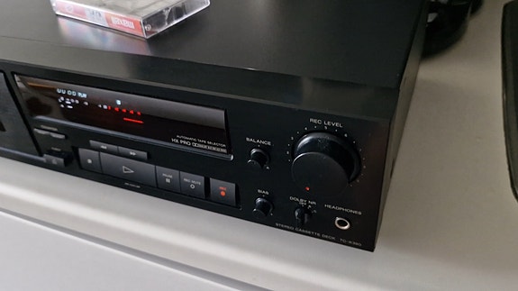 Sony kasettidekki TC-K390