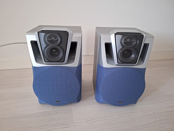 JVC kaiuttimet