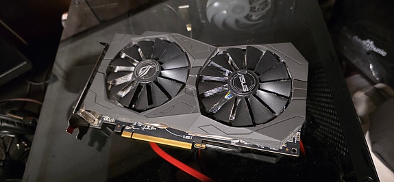 ASUS Radeon RX 570 4GB