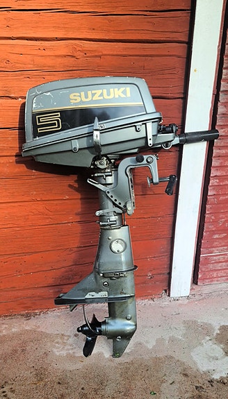 Suzuki 5 hv perämoottori 2-tahti